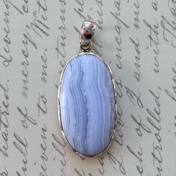Large Oval Blue Agate Sterling Silver Pendant - Picture 2 of 6